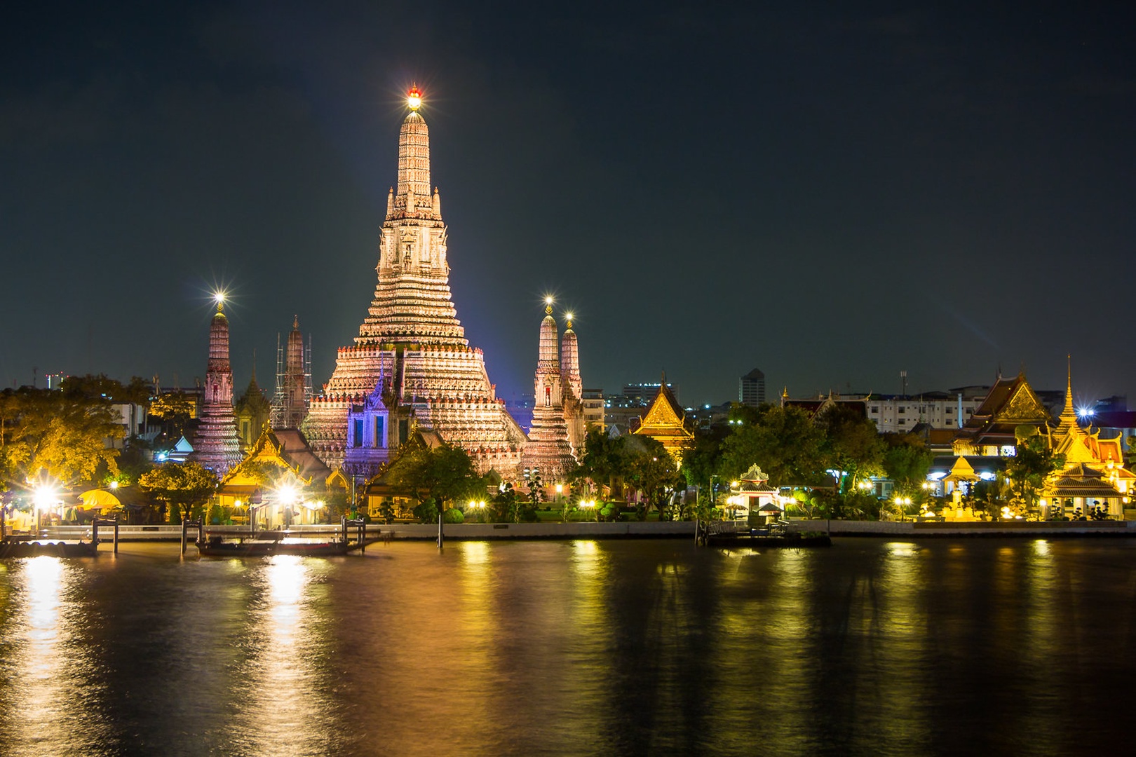 Wat Arun, Bangkok v.2 by Tomaž K.