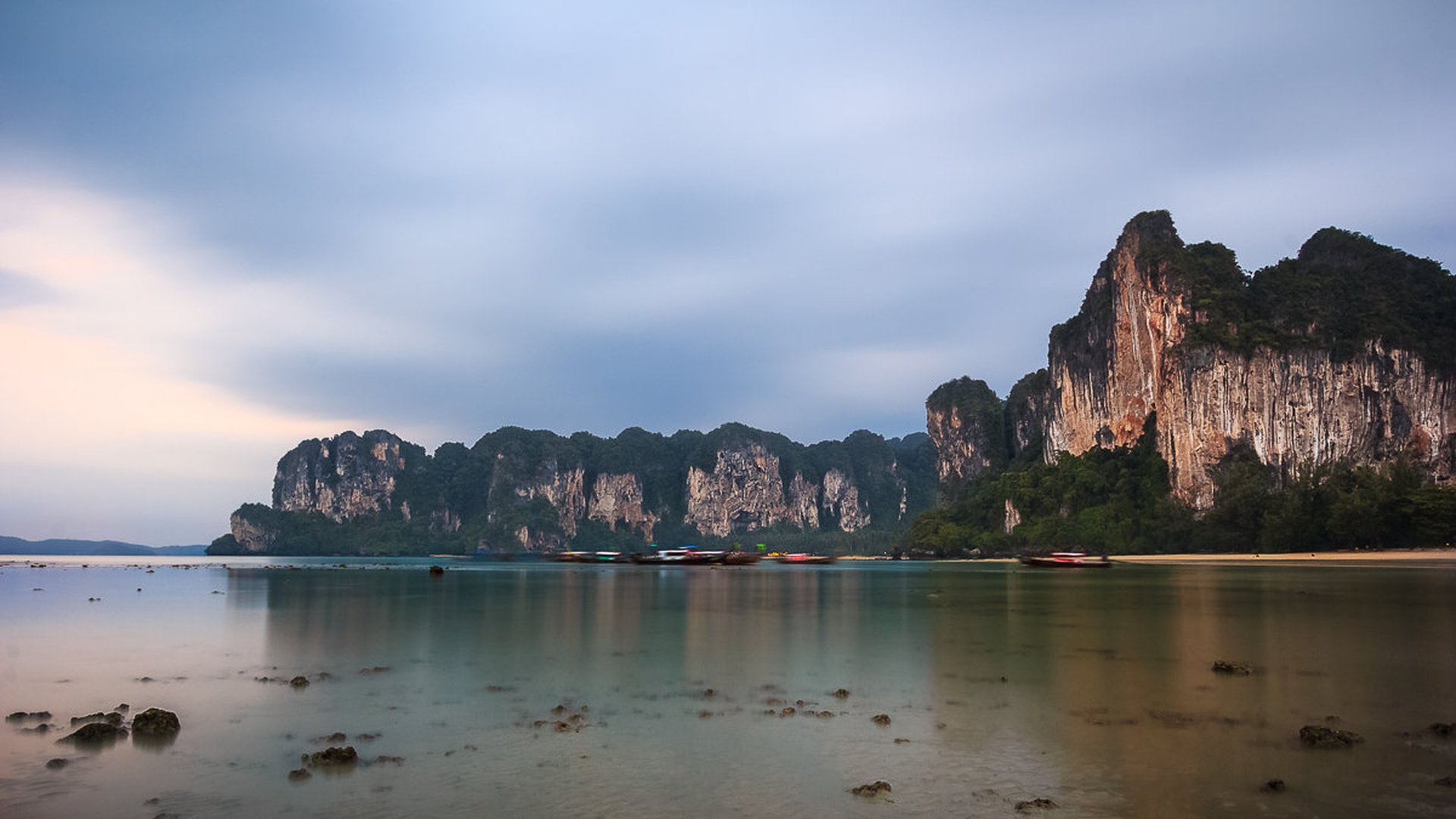 Railay Beach by Tomaž K.