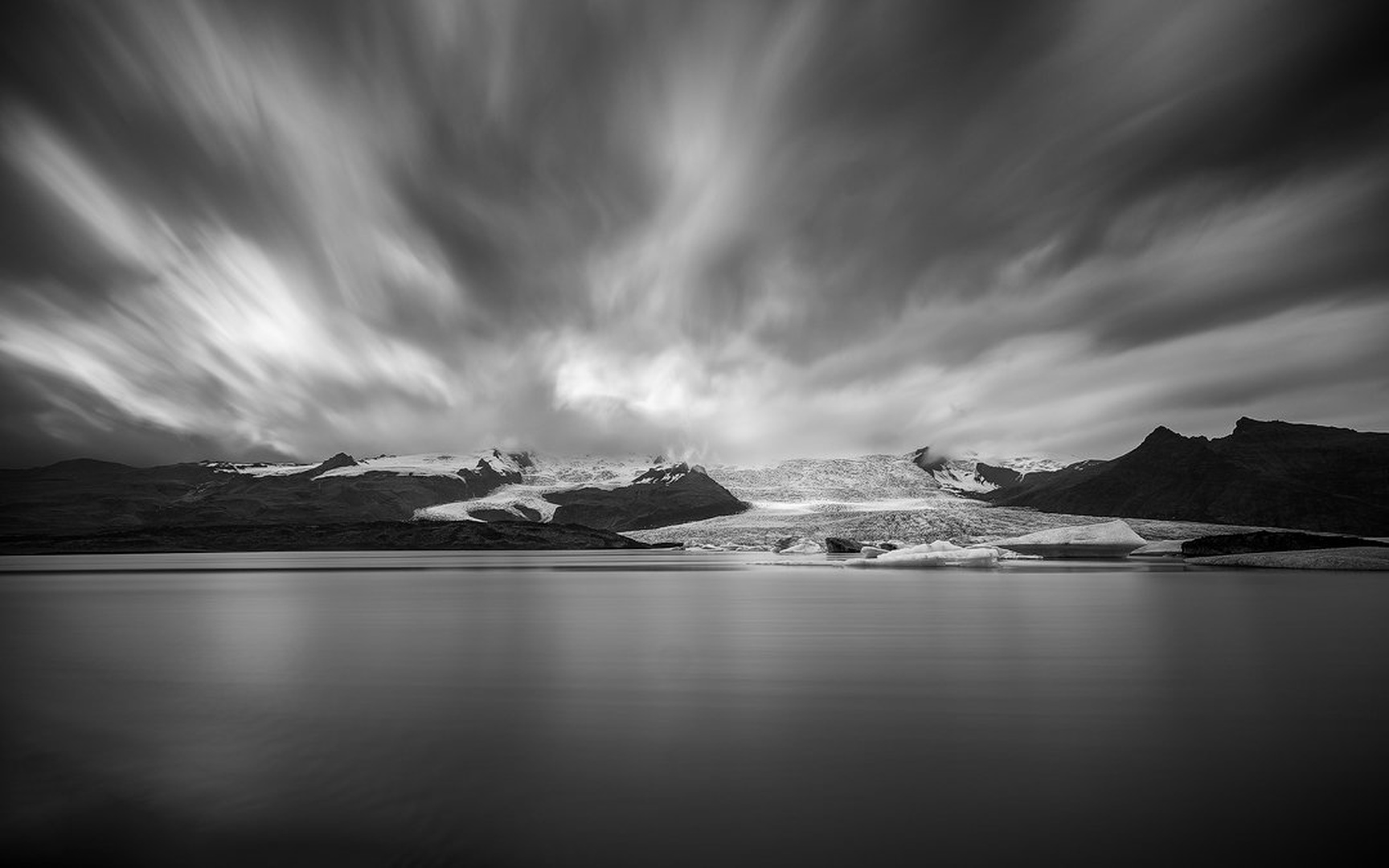 Ledeniška laguna Fjallsárlón by Tomaž K.