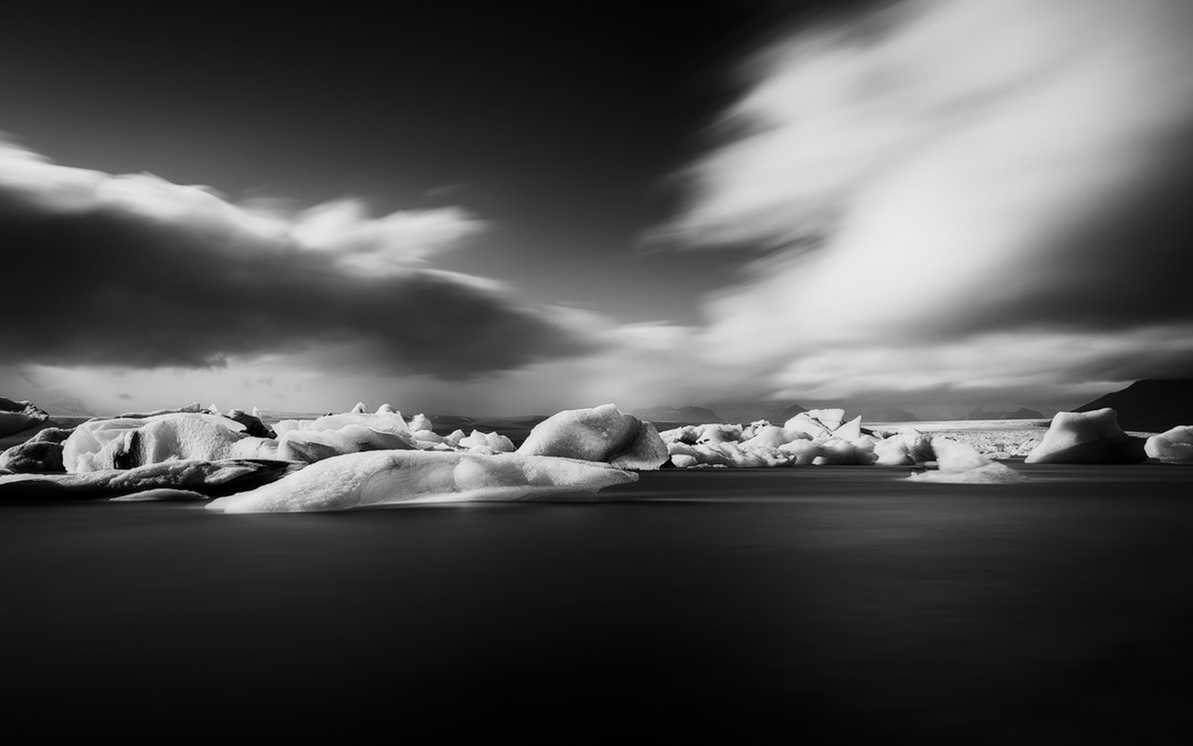 Jökulsárlón by Tomaž K.