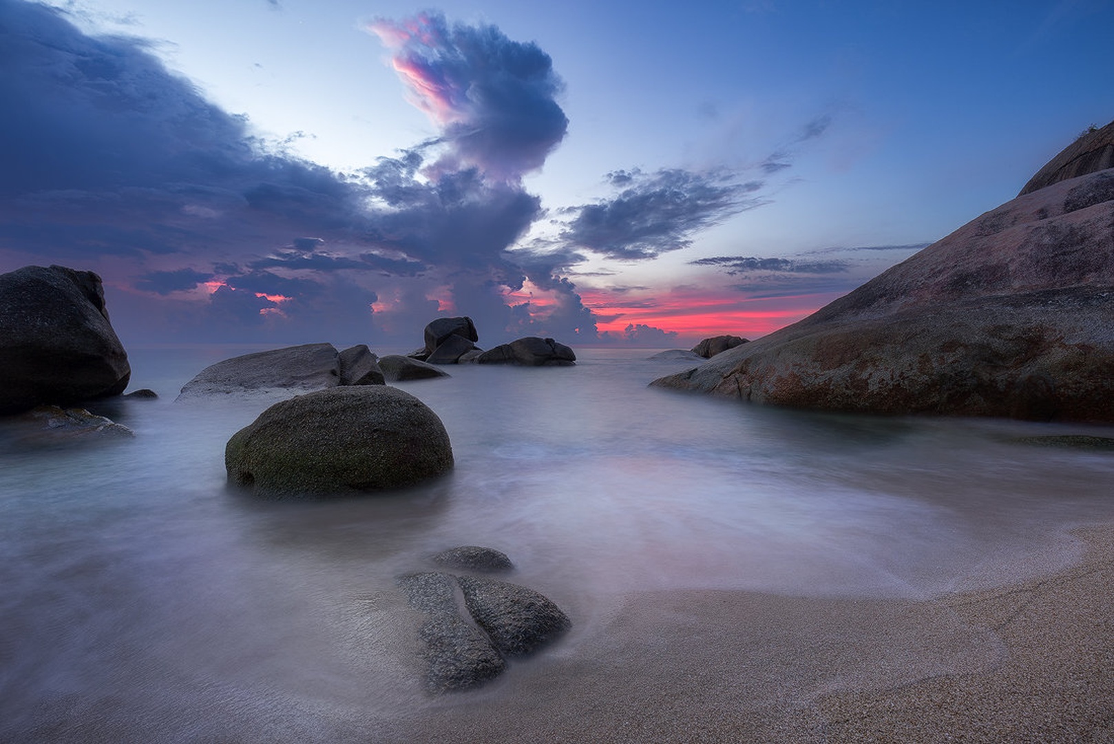 Samui Rocks by Tomaž K.