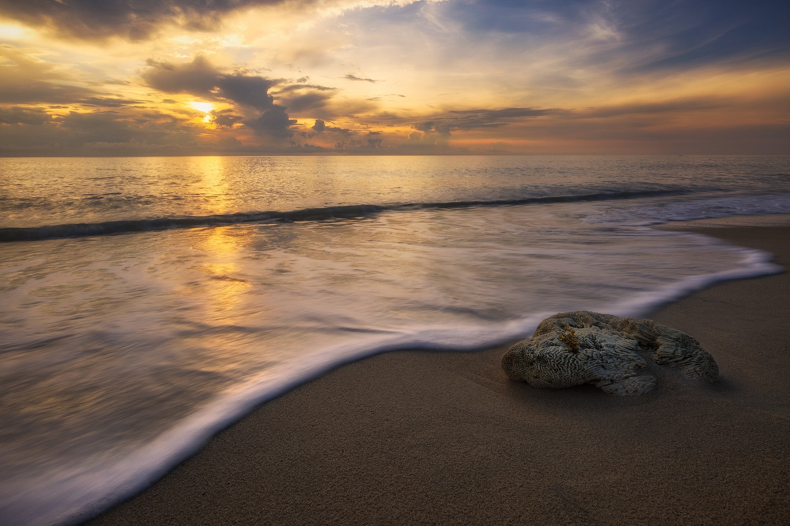 Samui Sunrise by Tomaž K.