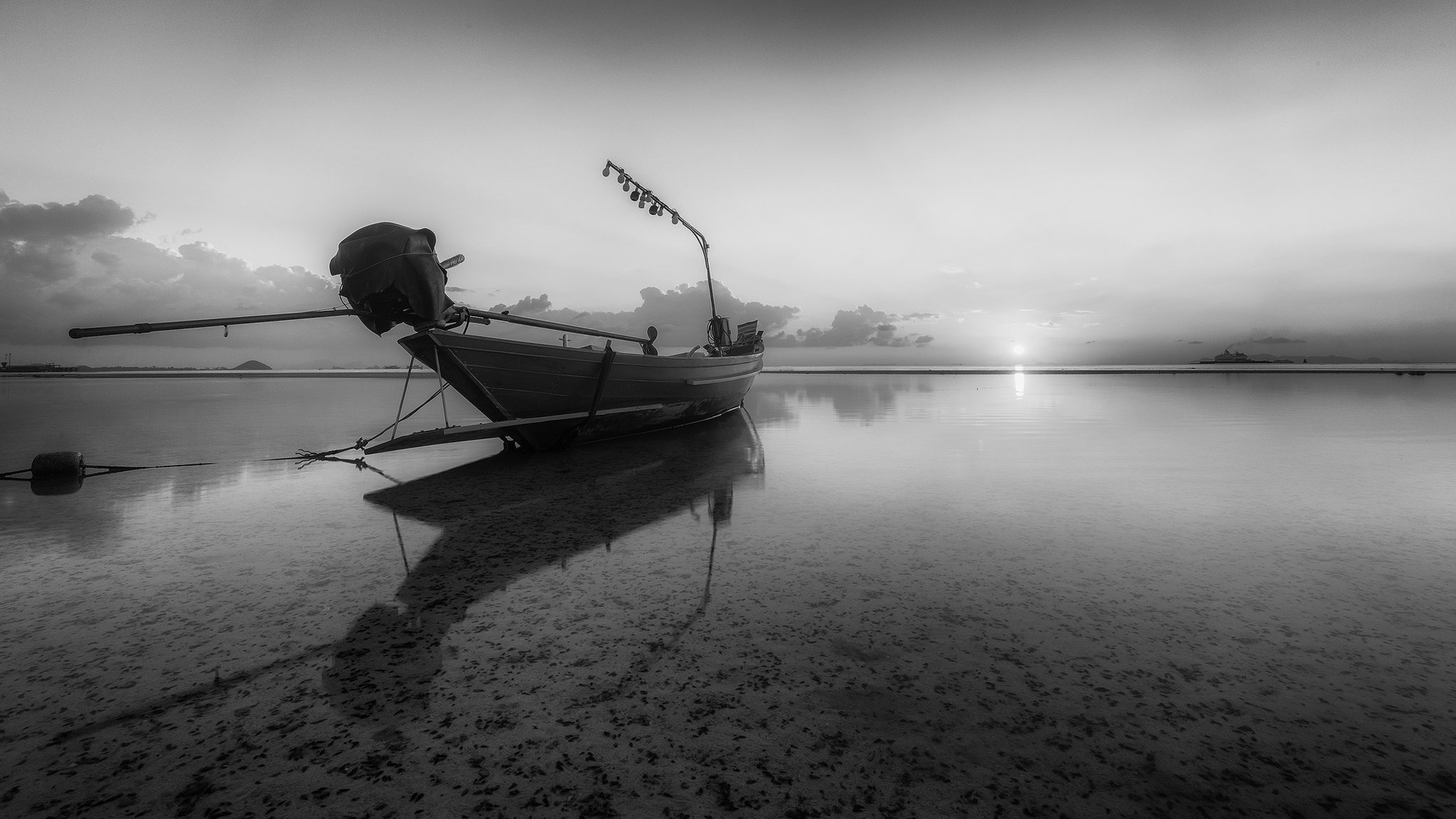 Thai fishing boat by Tomaž K.