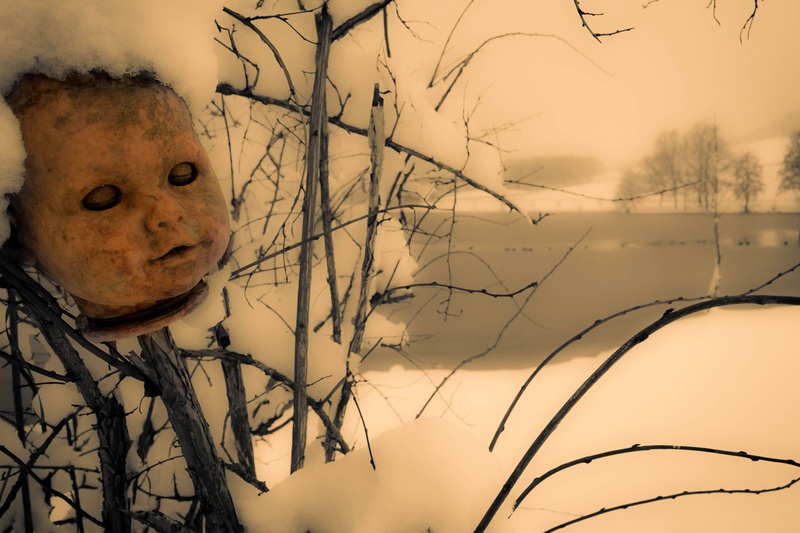 Freaky Doll face by Goran Vadlja