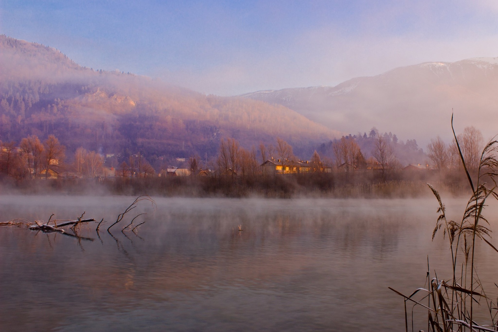 Ob Savi (Slovenski Javornik) by kelboj