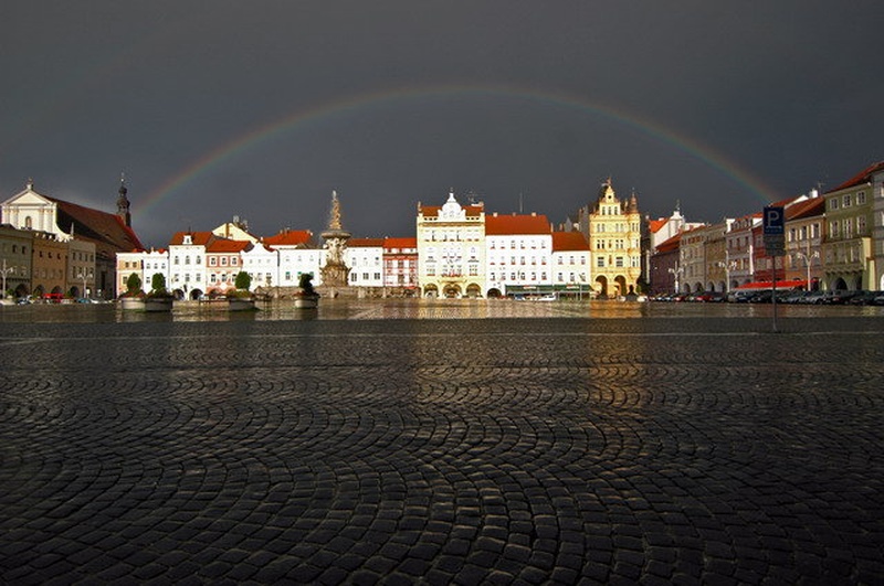 Češke budovice by a|es