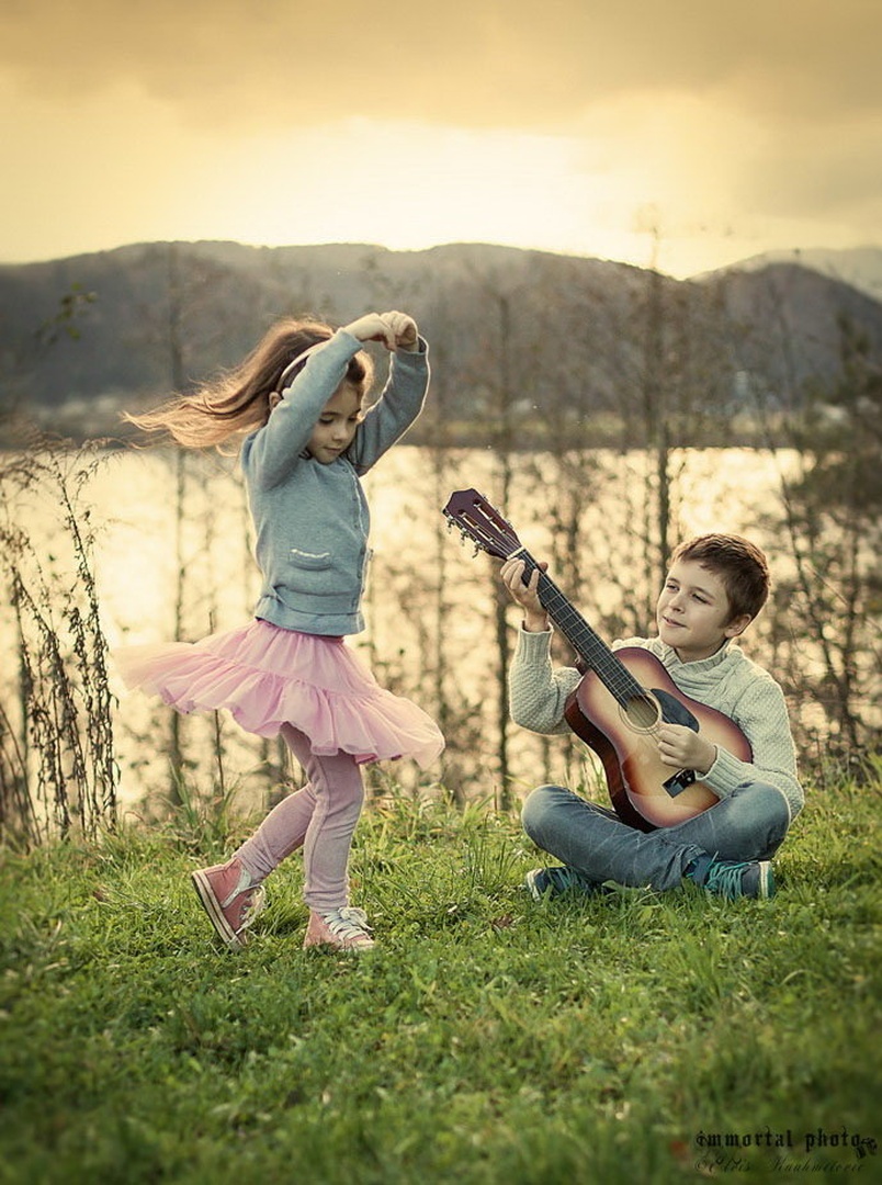 Dance for Me by Elvis Karahmetovič