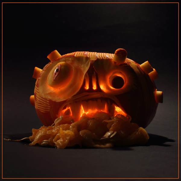 Halloween by Georg Fugina