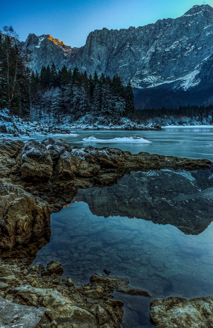 BELOPEŠKO JEZERO by Miroslav Ašanin