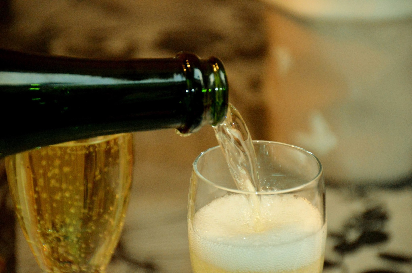 "cheers". by Rosvita Jager