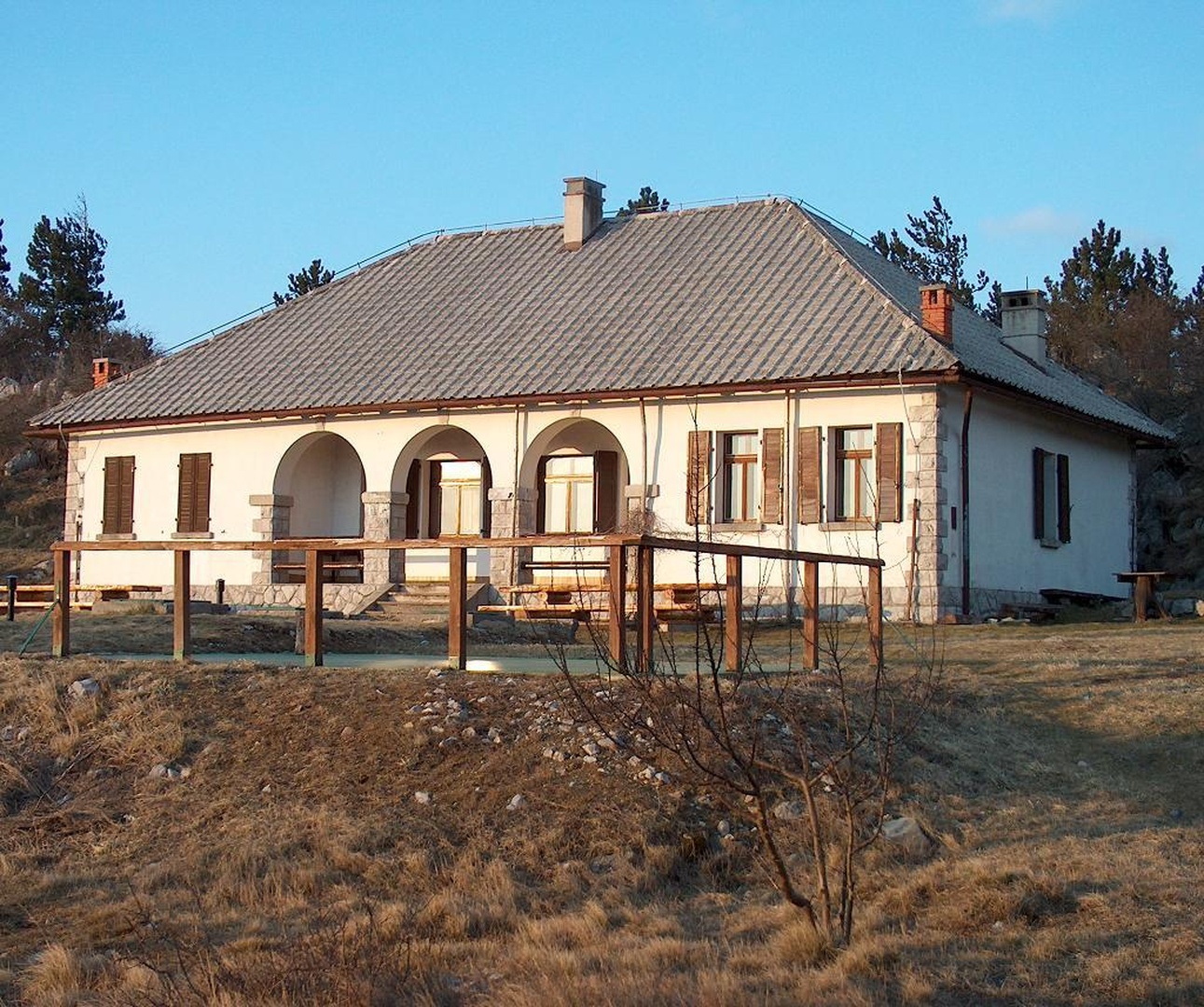Lovska koča na Nanosu by