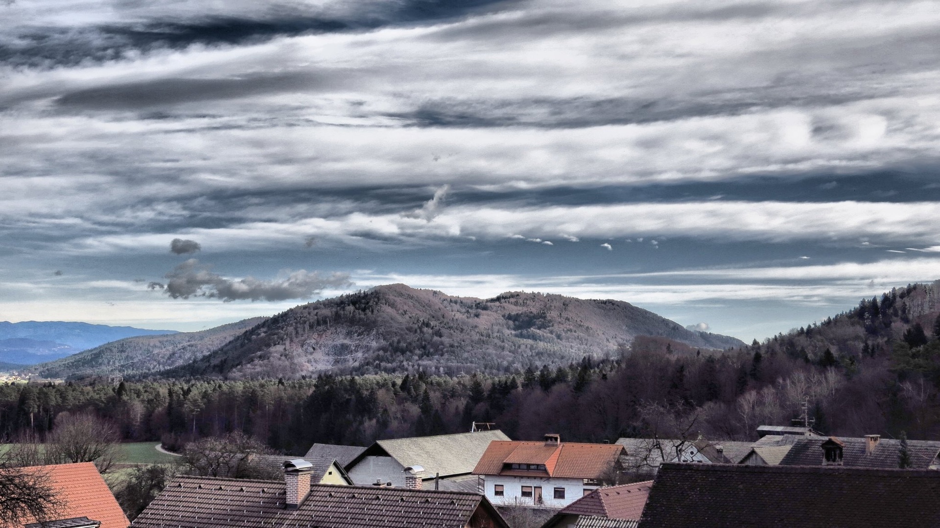 Amazing clouds by Dejan Hudoletnjak