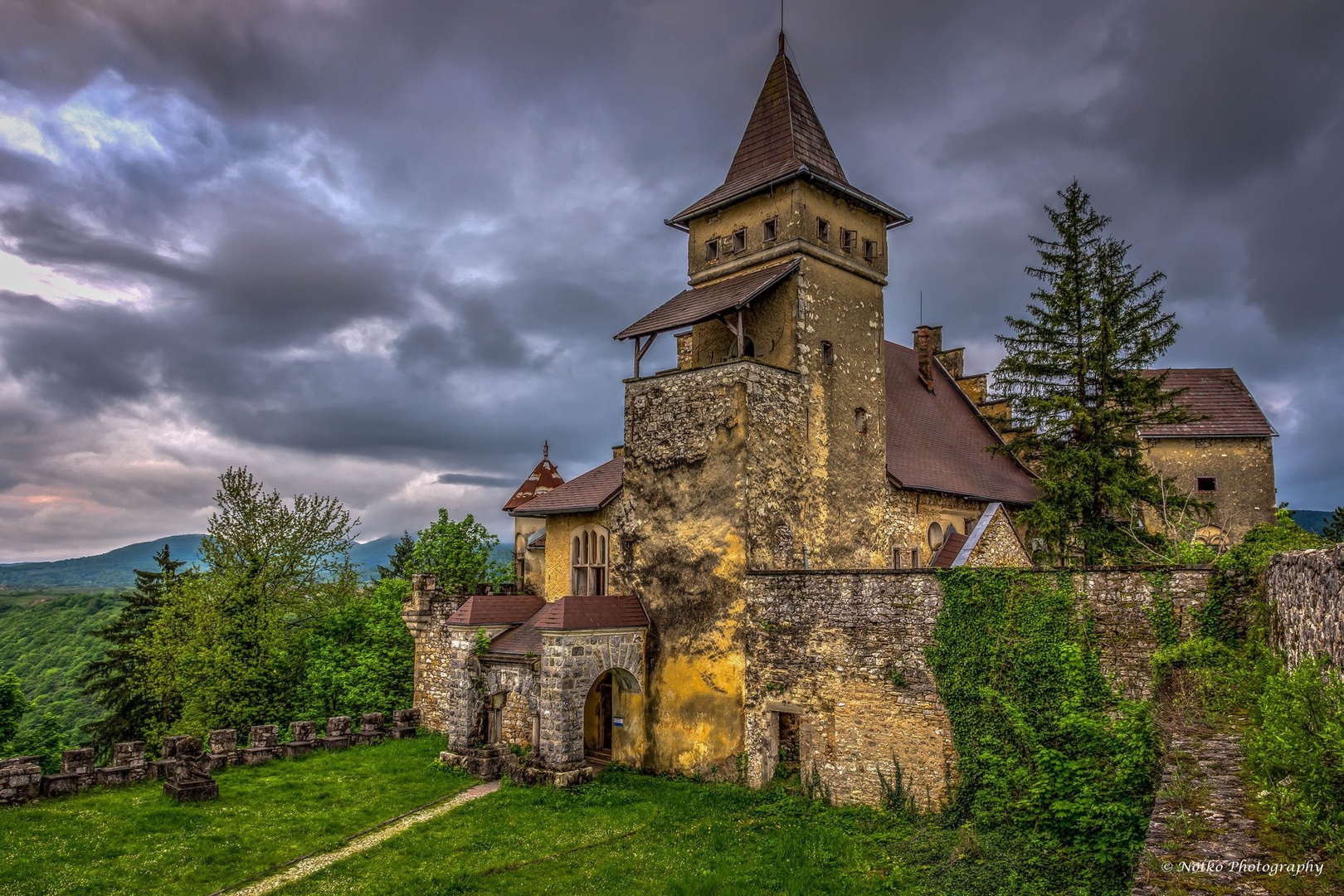 Ostrozac Grad by notko