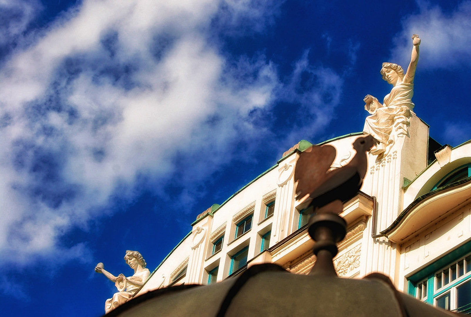 Nebo nad Ljubljano by perweez