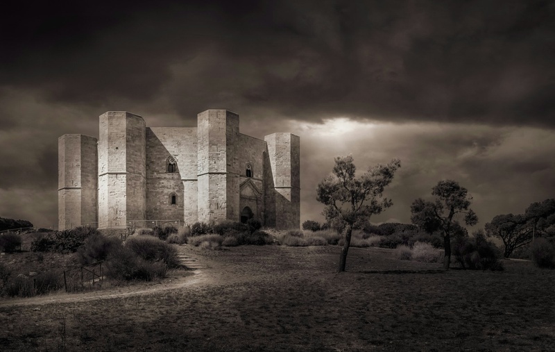 Castel del Monte, Italija by Jakob Noč