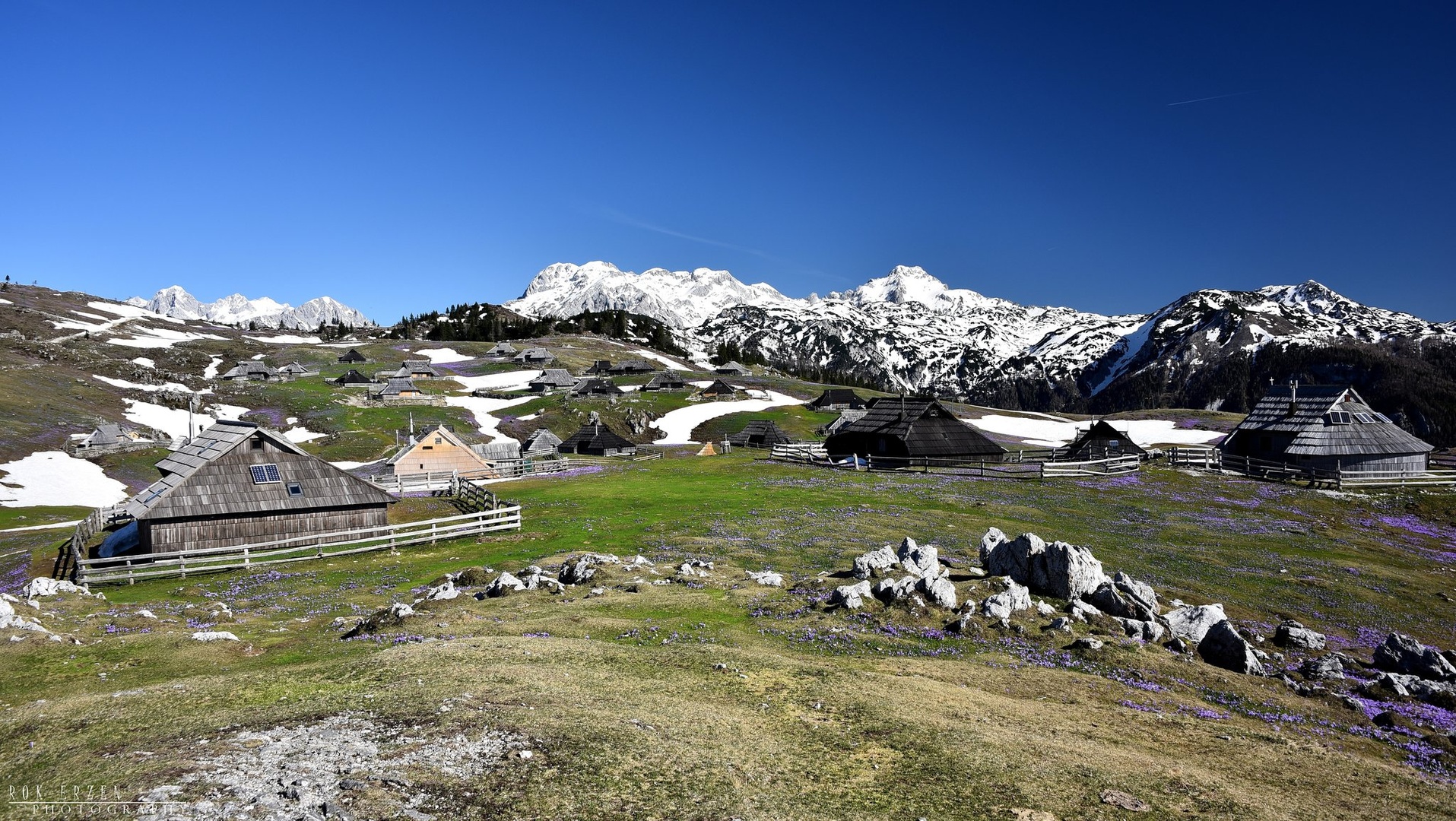 Velika planina by Rok Eržen