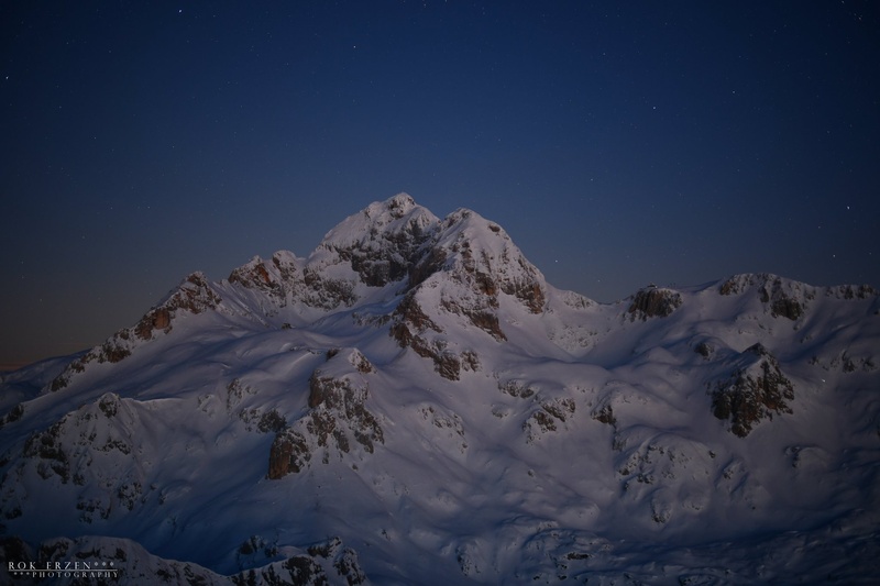 Triglav 2864 m by Rok Eržen
