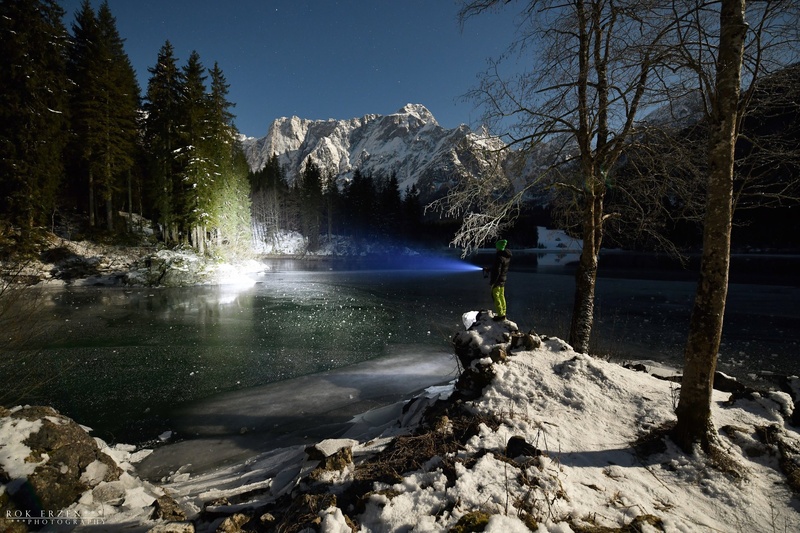 Mesečina ob jezeru by Rok Eržen