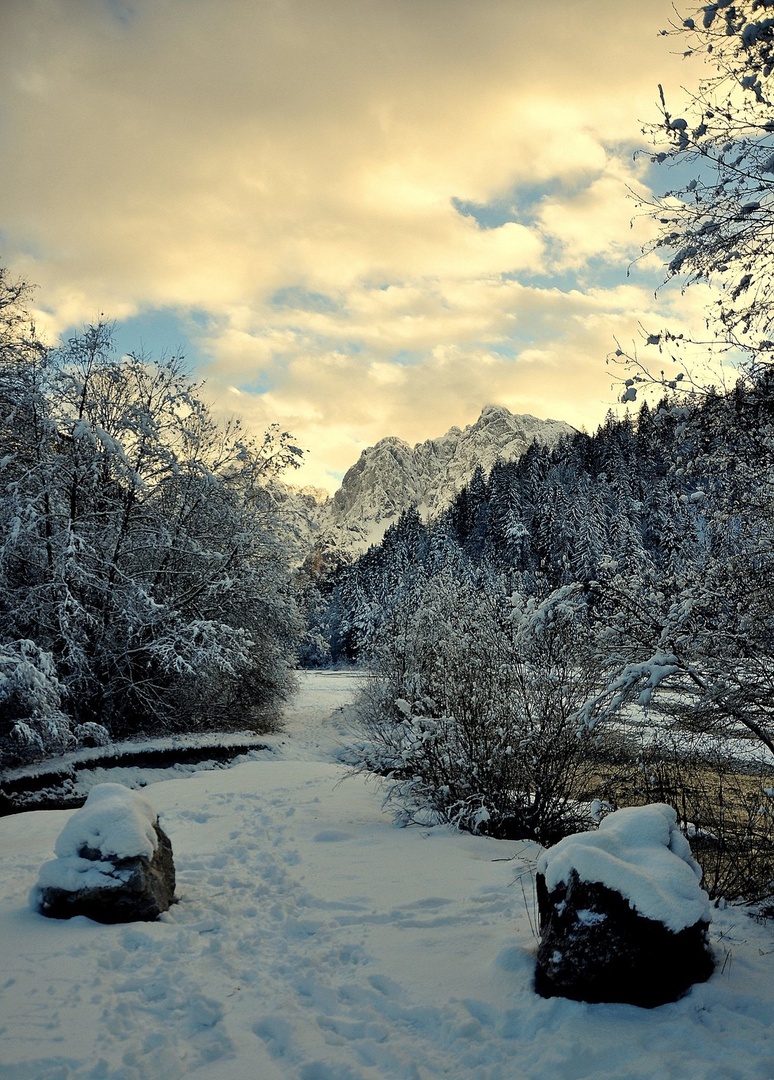 Jezero Jasna by