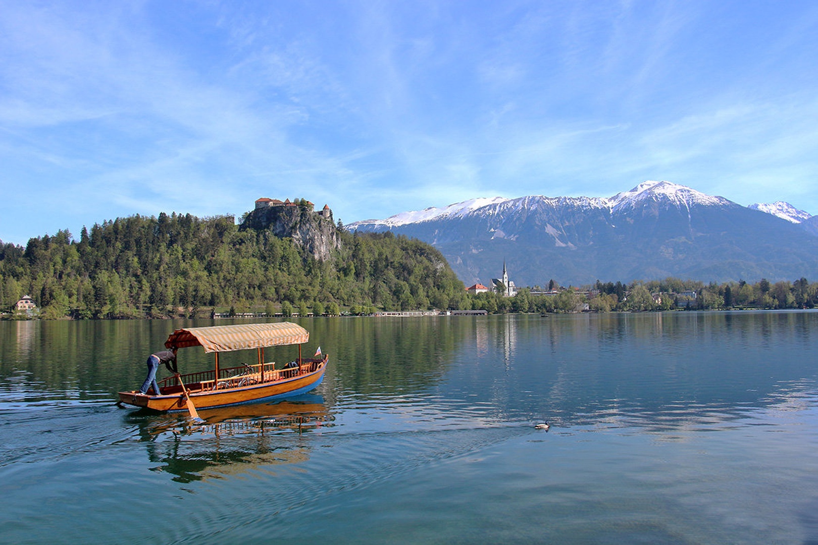 Hitro po nove turiste... by Mark Per