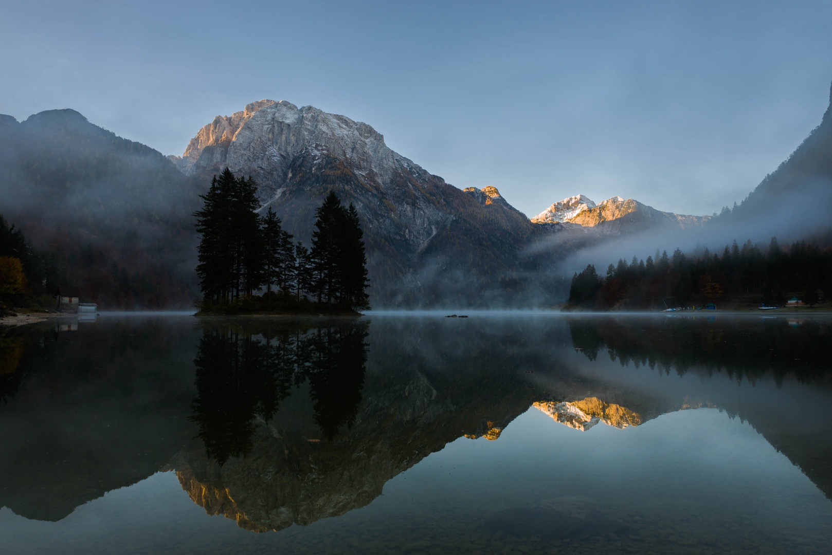 Rabeljsko jezero by Kristina Koncut