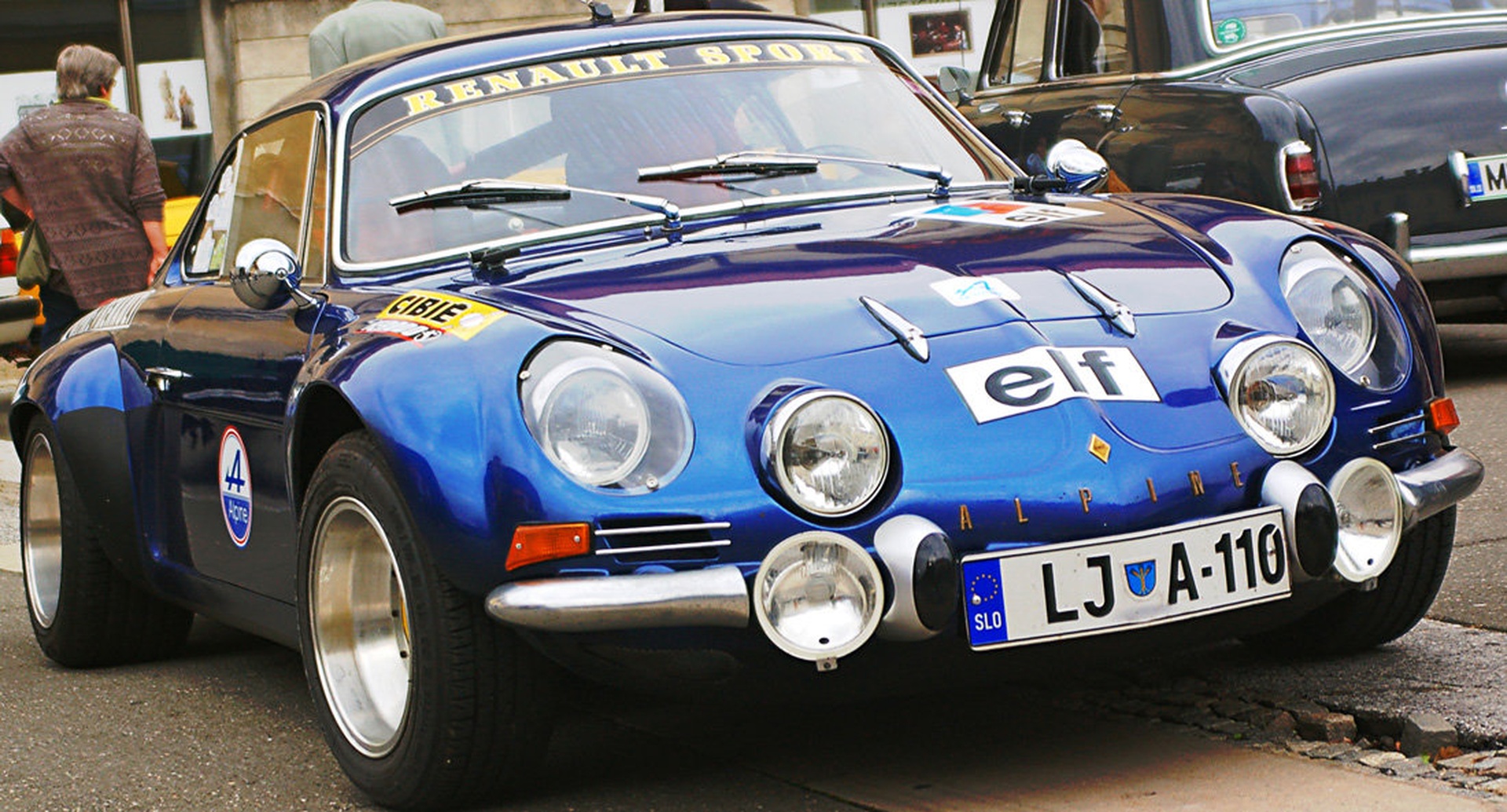 Renault Alpine by Matjaž Skrinar