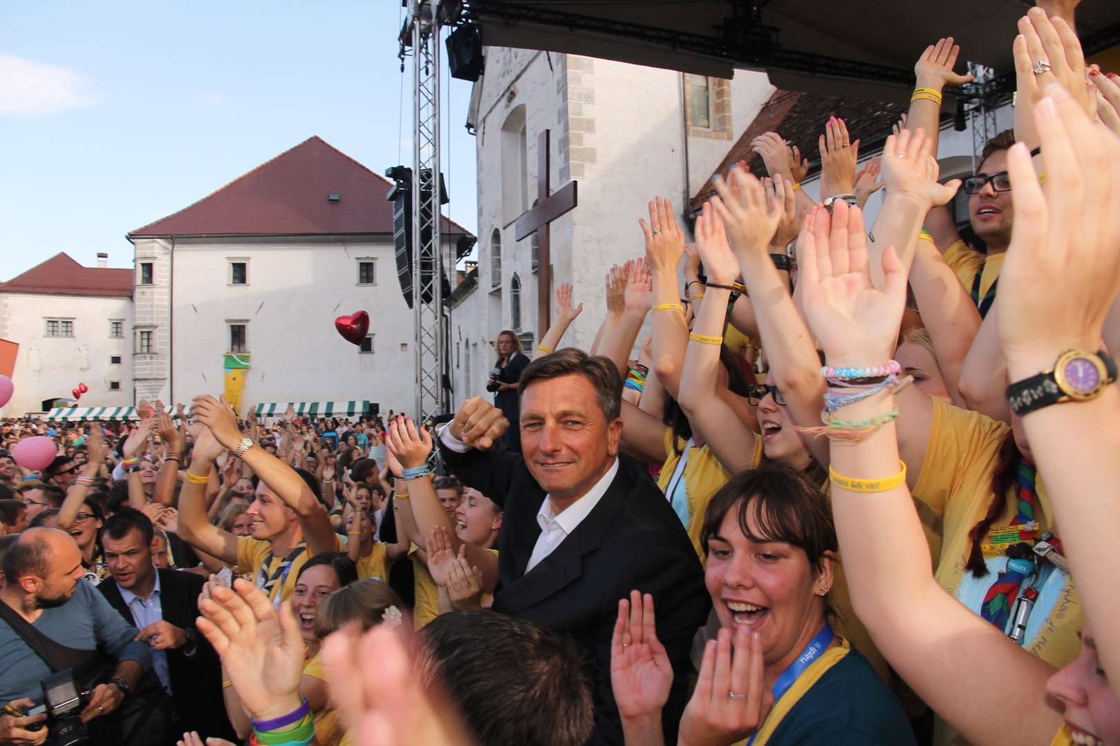 predsednik republike slovenije v stični by Jurij Vodušek