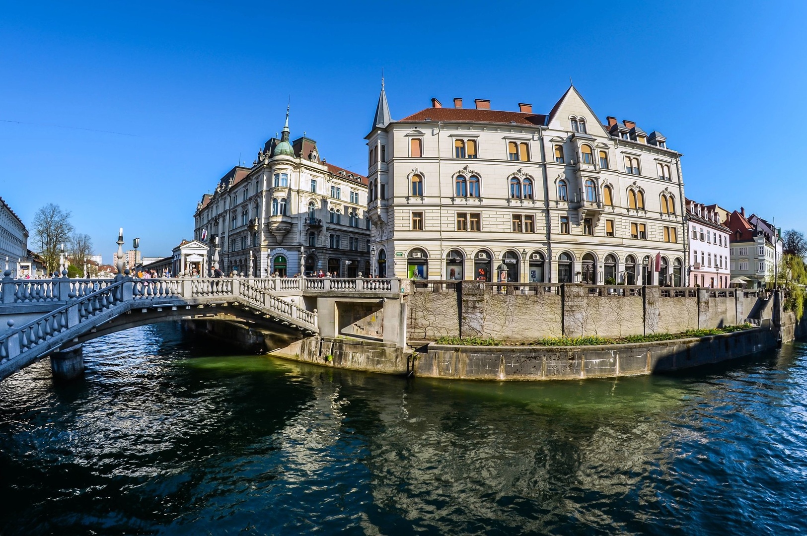Ljubljana by Vanja Hadžiavdić
