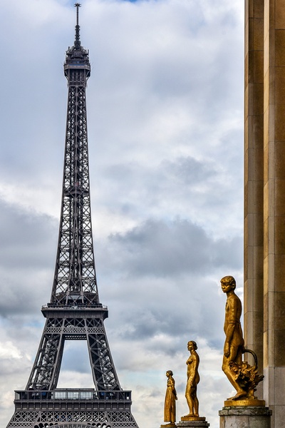Pariz by Dušan Mastnak