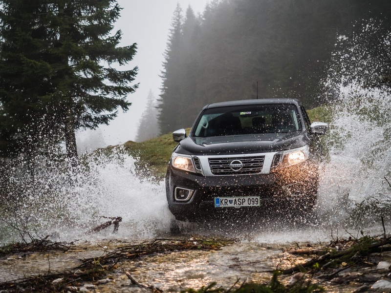 Nissan Navara by Jan Gregorin
