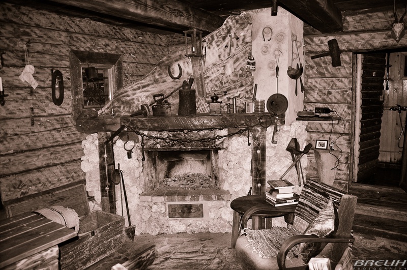 Vukov konak by M