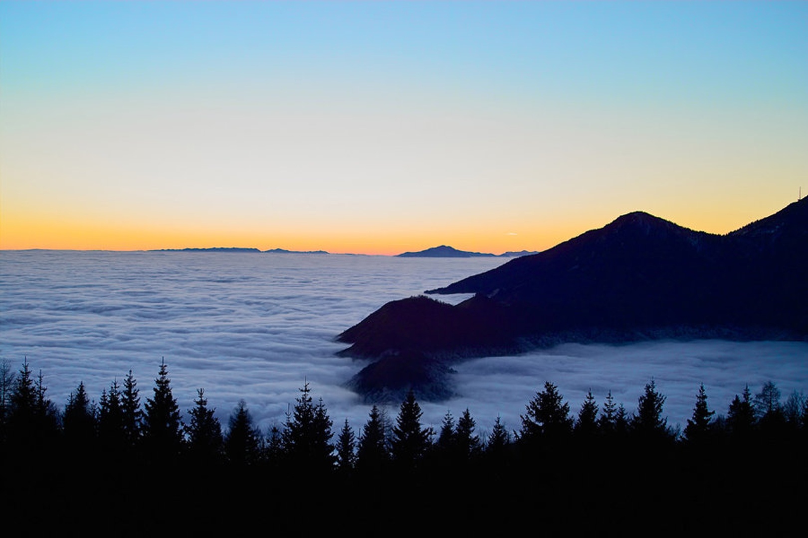 Mountain  sunset by