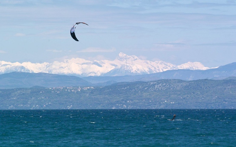 Kitesurfing by Sigma