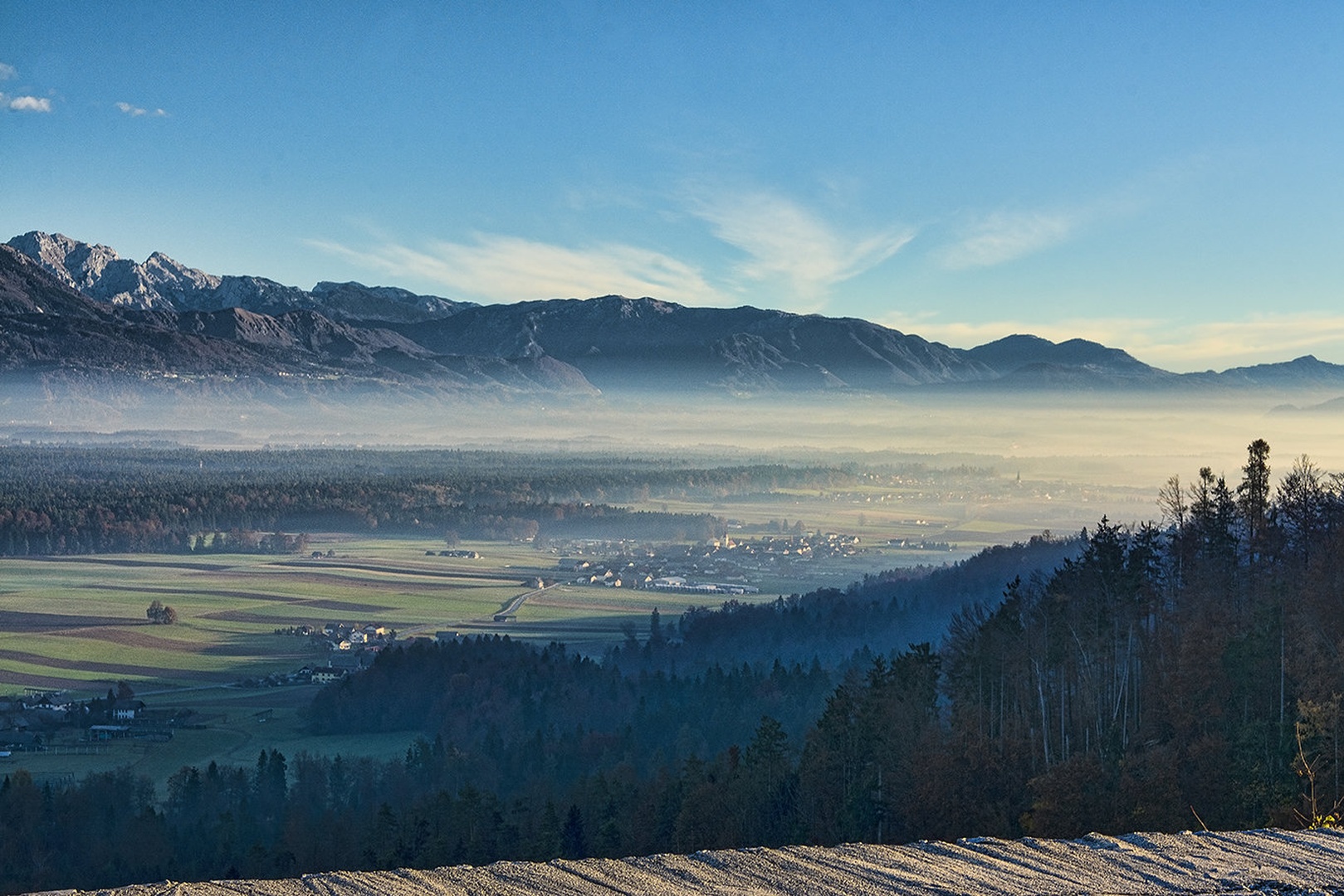 Nedeljsko jutro. by milan m