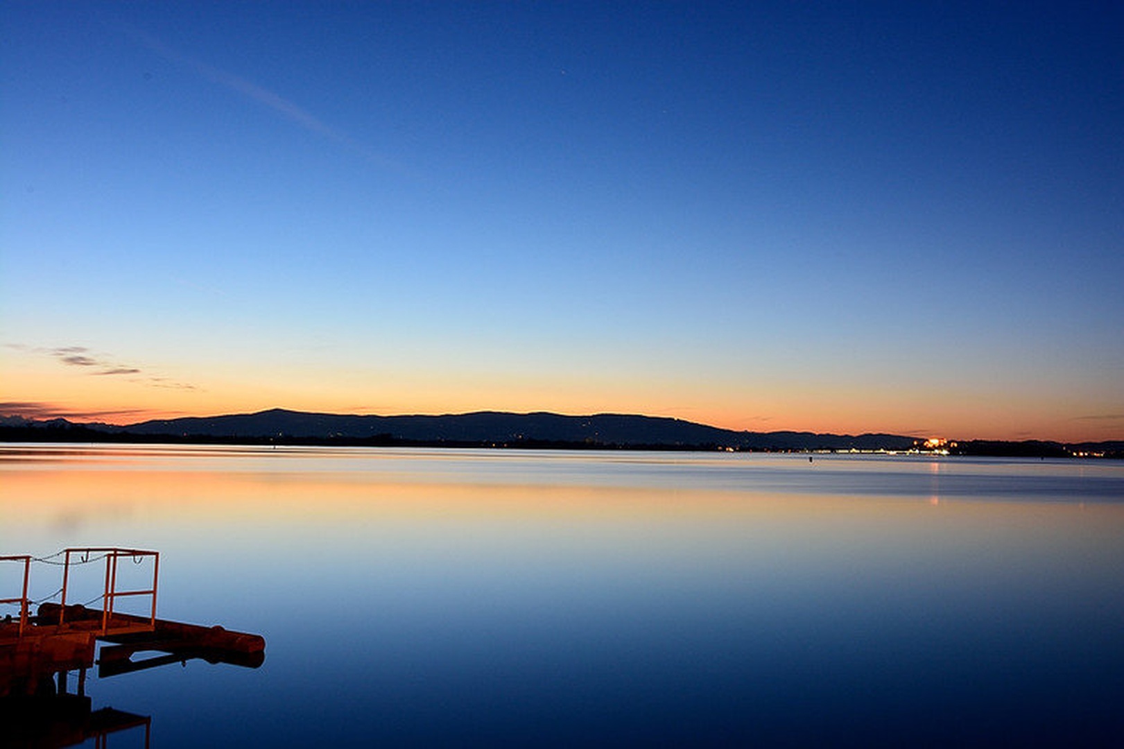 Ptujsko jezero ob sončnem zahodu by Matej Štegar