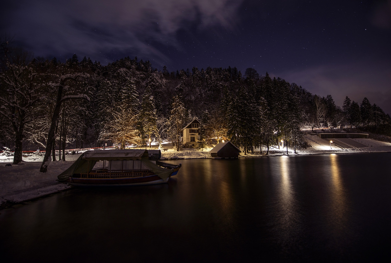 Bled ponoči by A