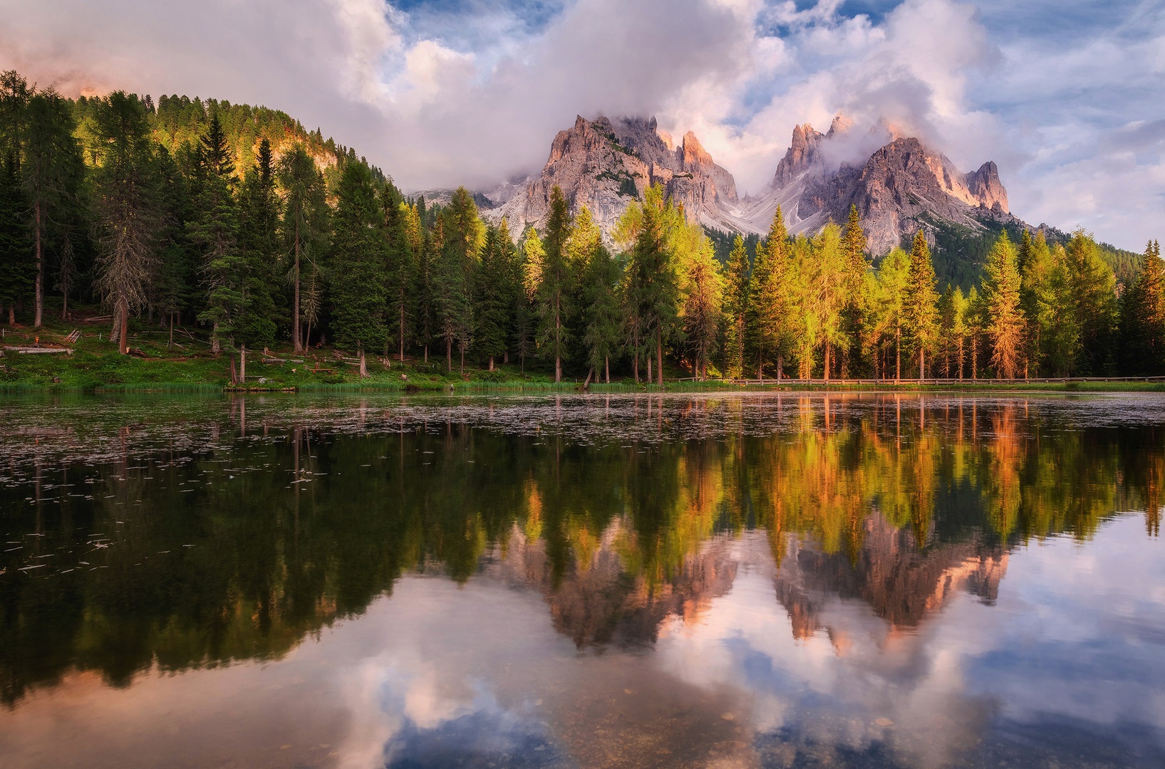 Jezero Antorno by A