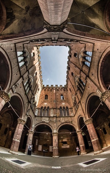 Siena by Katarzyna Gritzmann