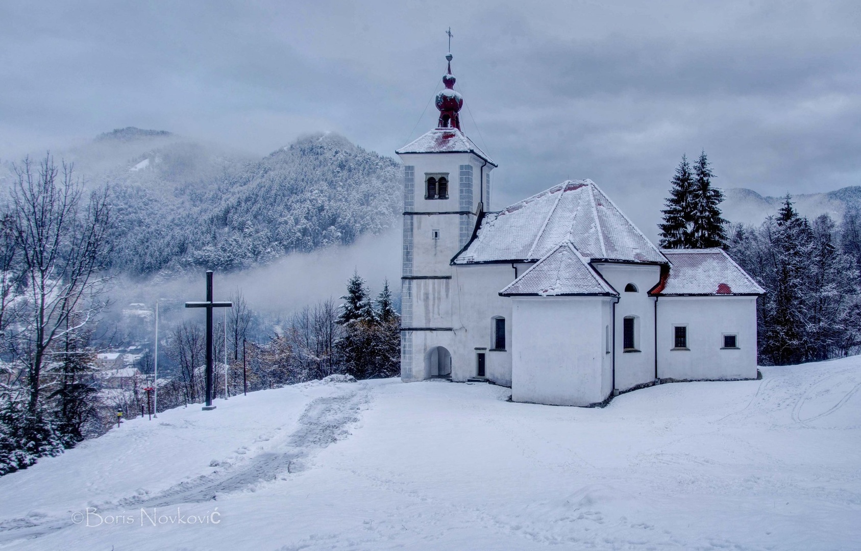 Cerkev sv. Jožefa. by Boris Novković