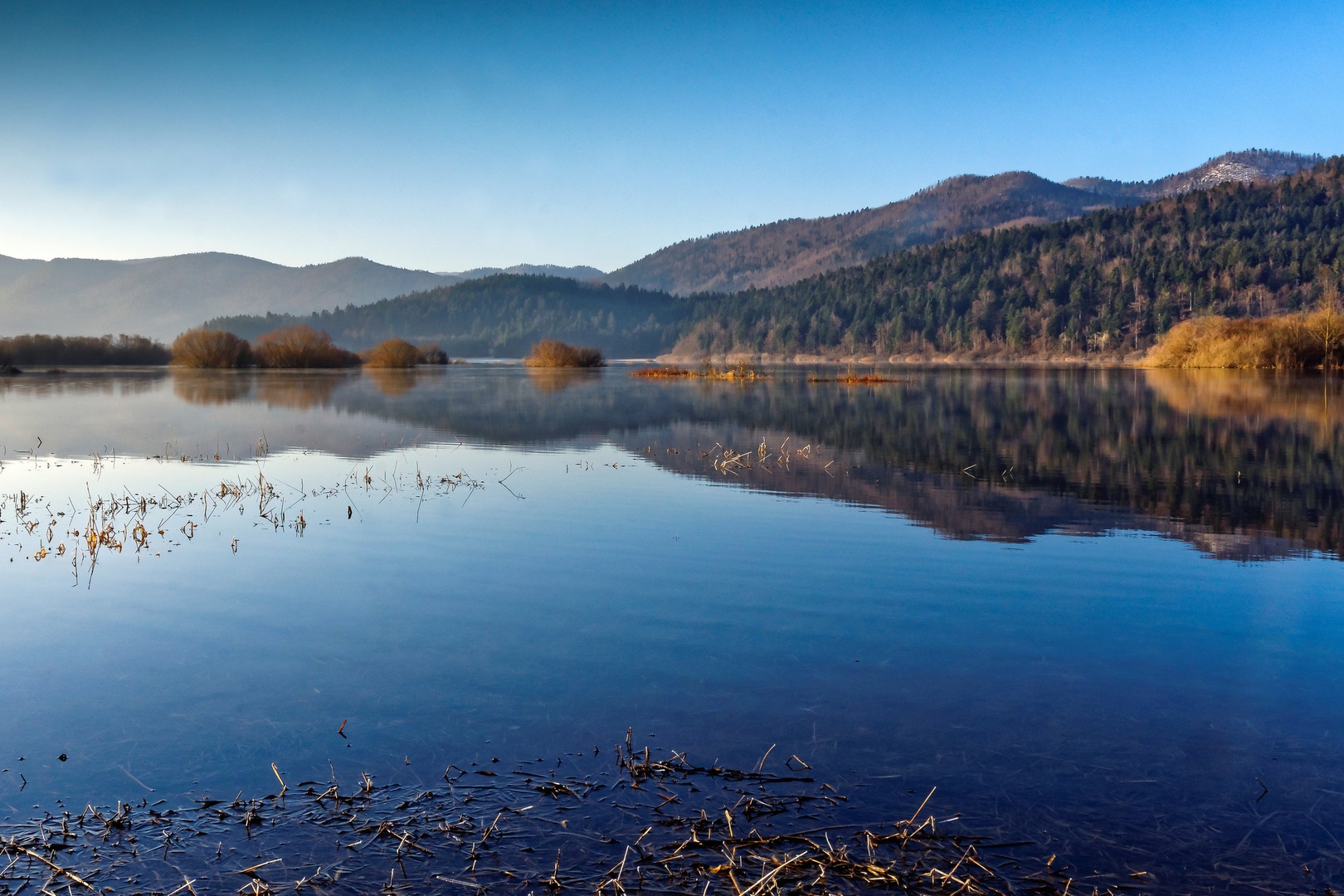 Cerkniško jezero. by Boris Novković