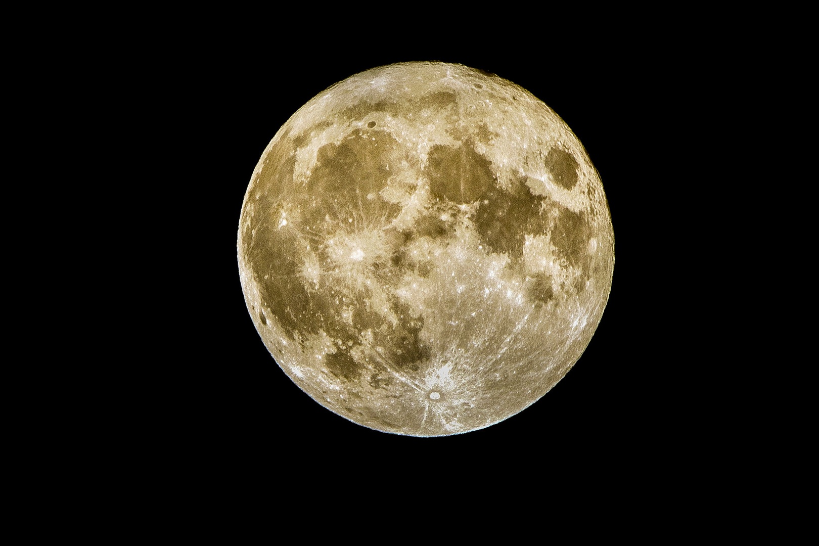 Lunca. by Boris Novković