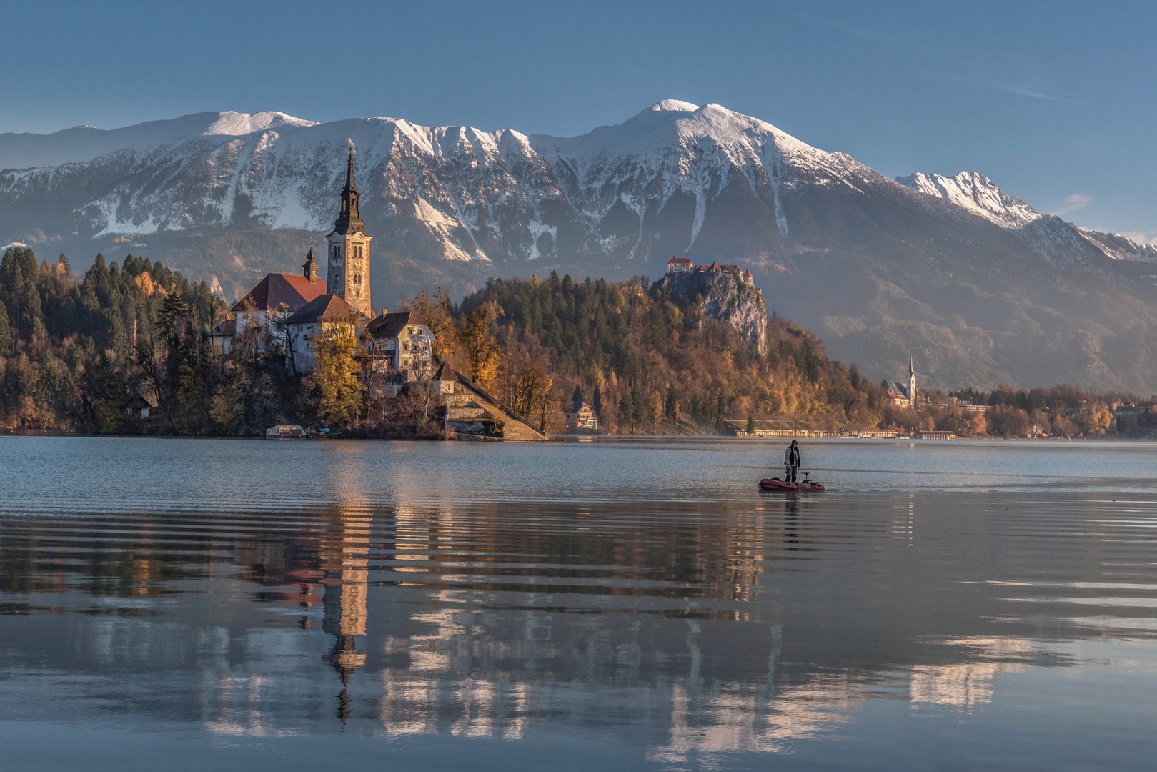 Blejsko jezero. by Boris Novković