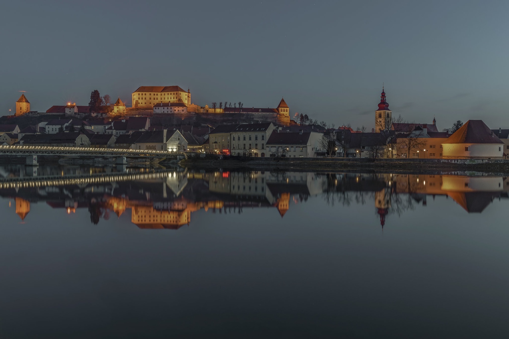 Ptuj ob modri uri. by Boris Novković