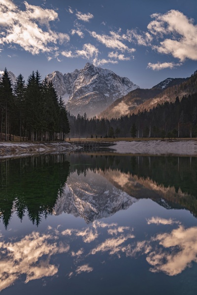 Jezero Jasna. by Boris Novković