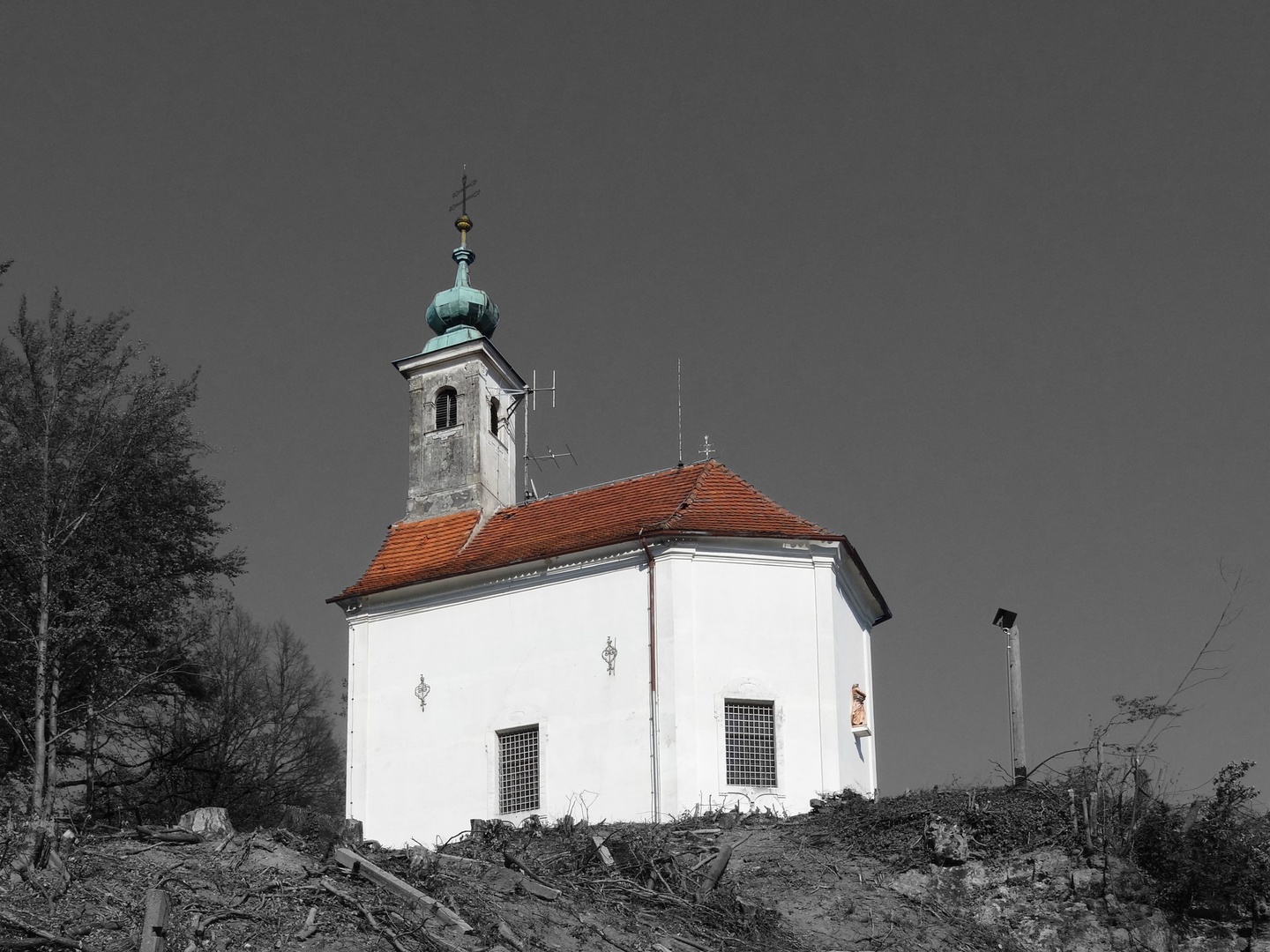 Cerkev svete Barbare by Stanislav Holc