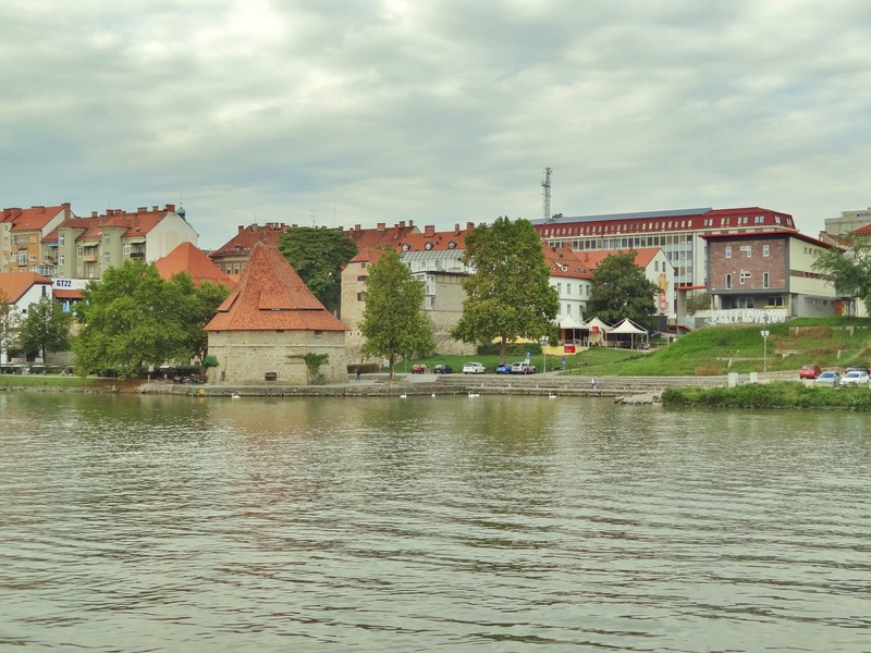Stolp by Stanislav Holc