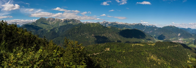 Razgled s Kolovrata by Ožbe Marolt