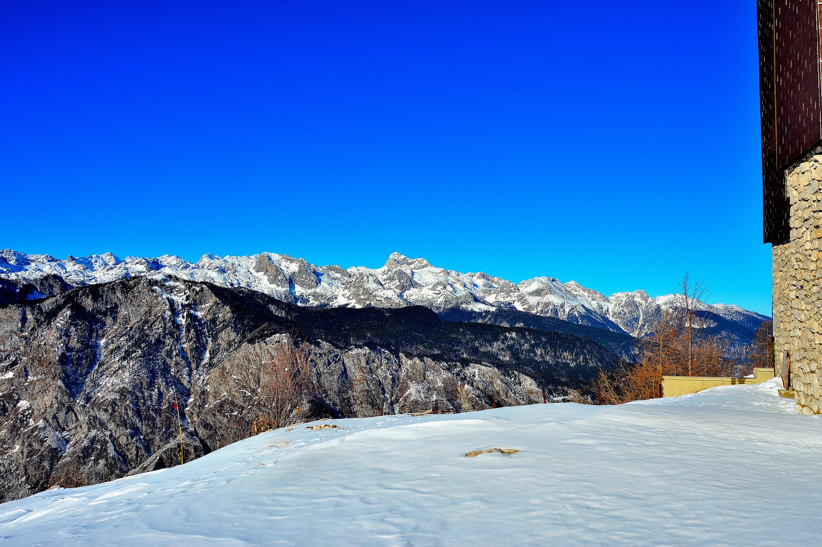 Julijske alpe by Luka Šarman