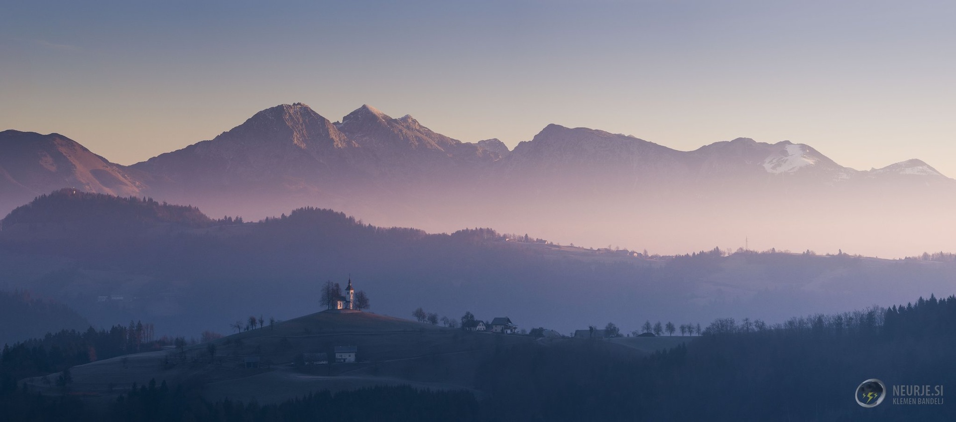 Alpe in hribovje by Klemen Bandelj