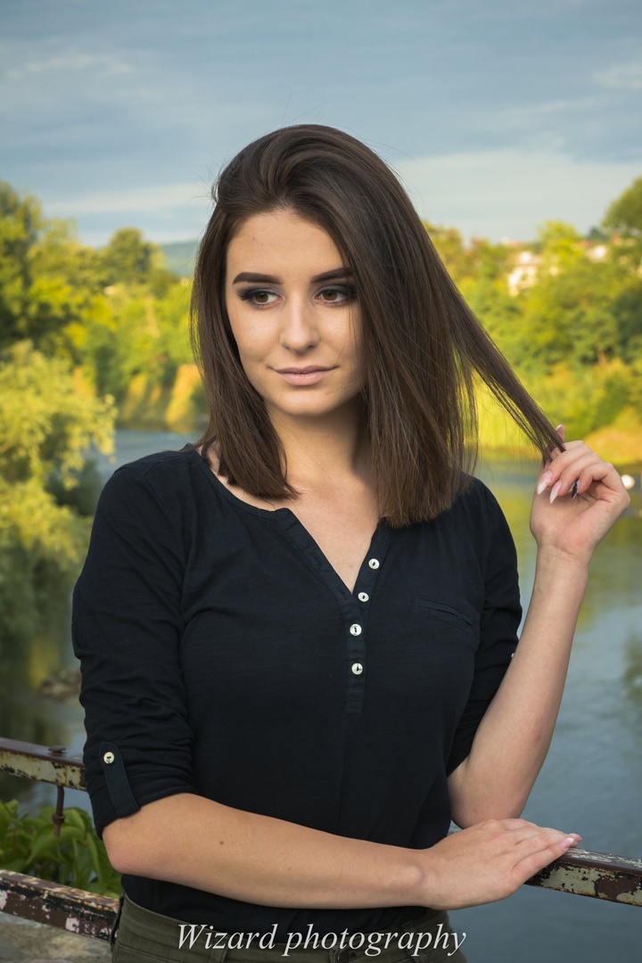 Model : Milka by Miroslav Crnobrnja